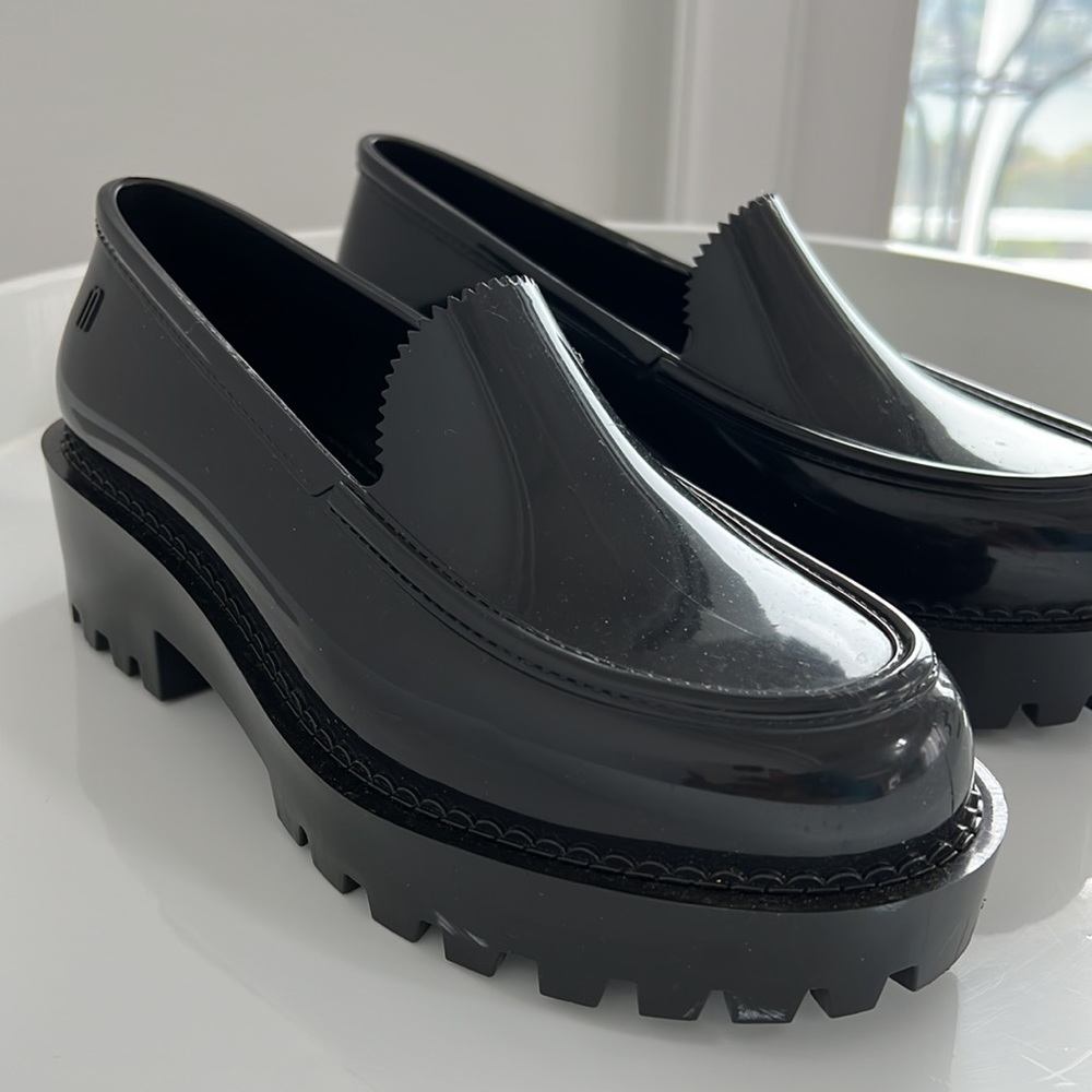 Good Condition. Block Heel Synthetic Upper Slip-O… - image 2